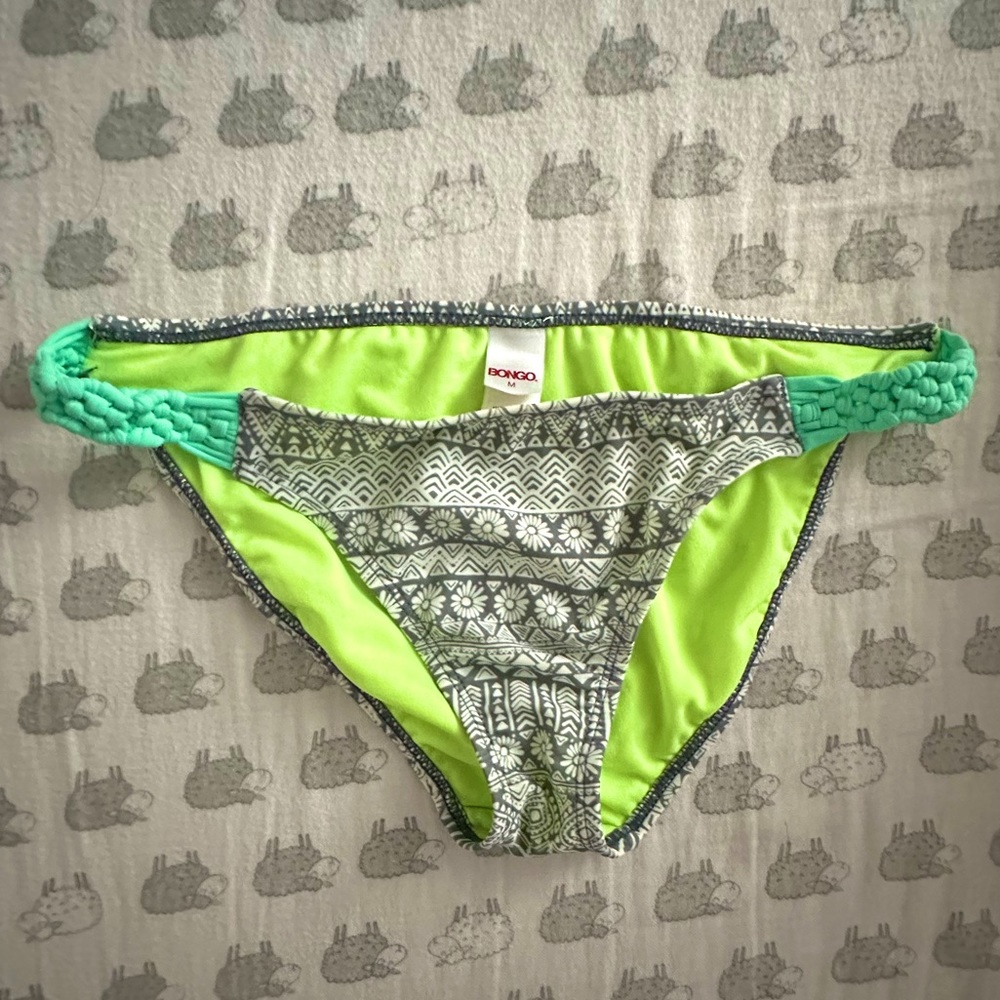 Bongo swim bottom